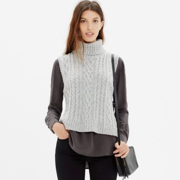 Madewell Sweaters - Madewell Cable Knit Turtleneck Sweater-Vest Xsmall